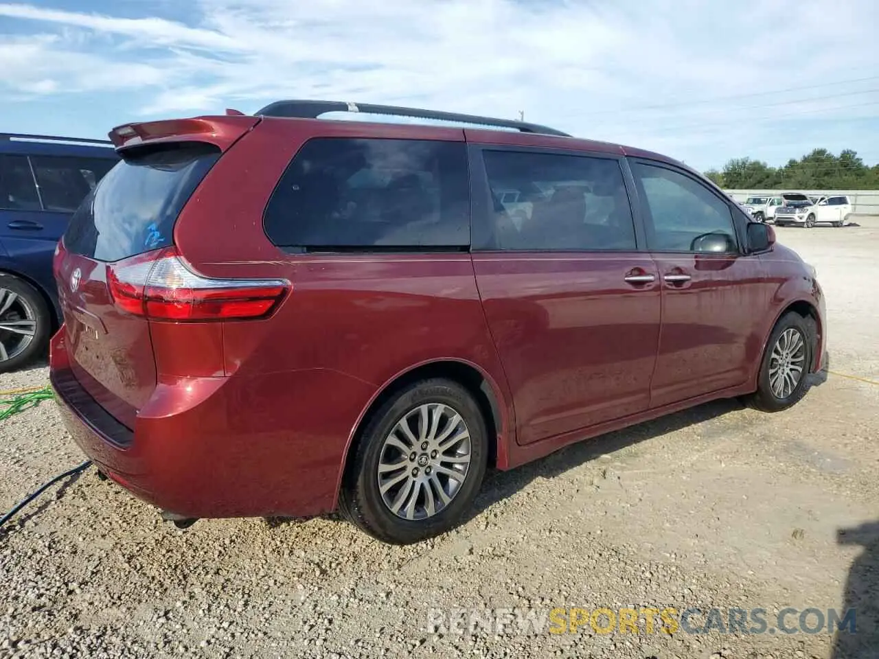 3 Photograph of a damaged car 5TDYZ3DC6KS967808 TOYOTA All Models 2019