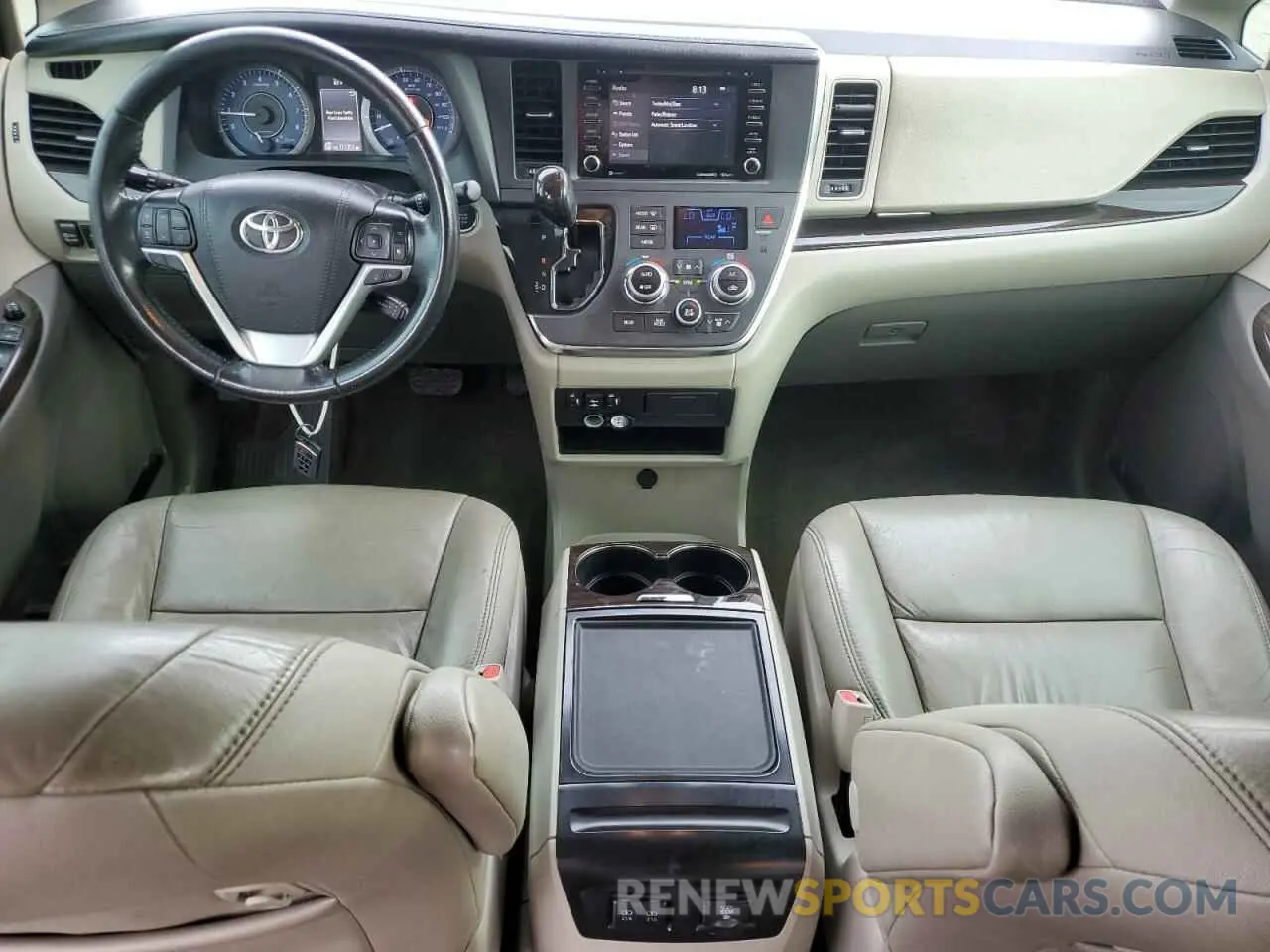 8 Photograph of a damaged car 5TDYZ3DC6KS981160 TOYOTA All Models 2019