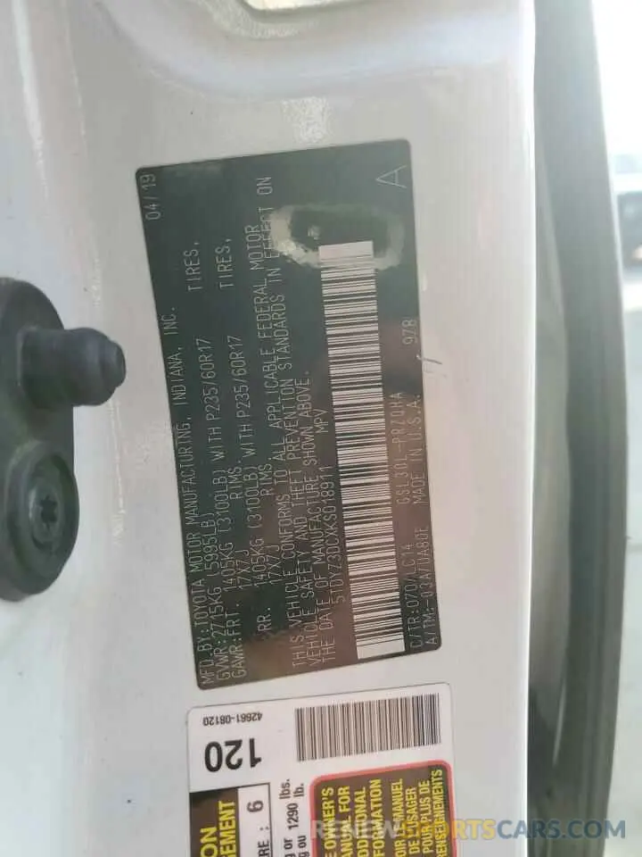 13 Photograph of a damaged car 5TDYZ3DCXKS018911 TOYOTA All Models 2019