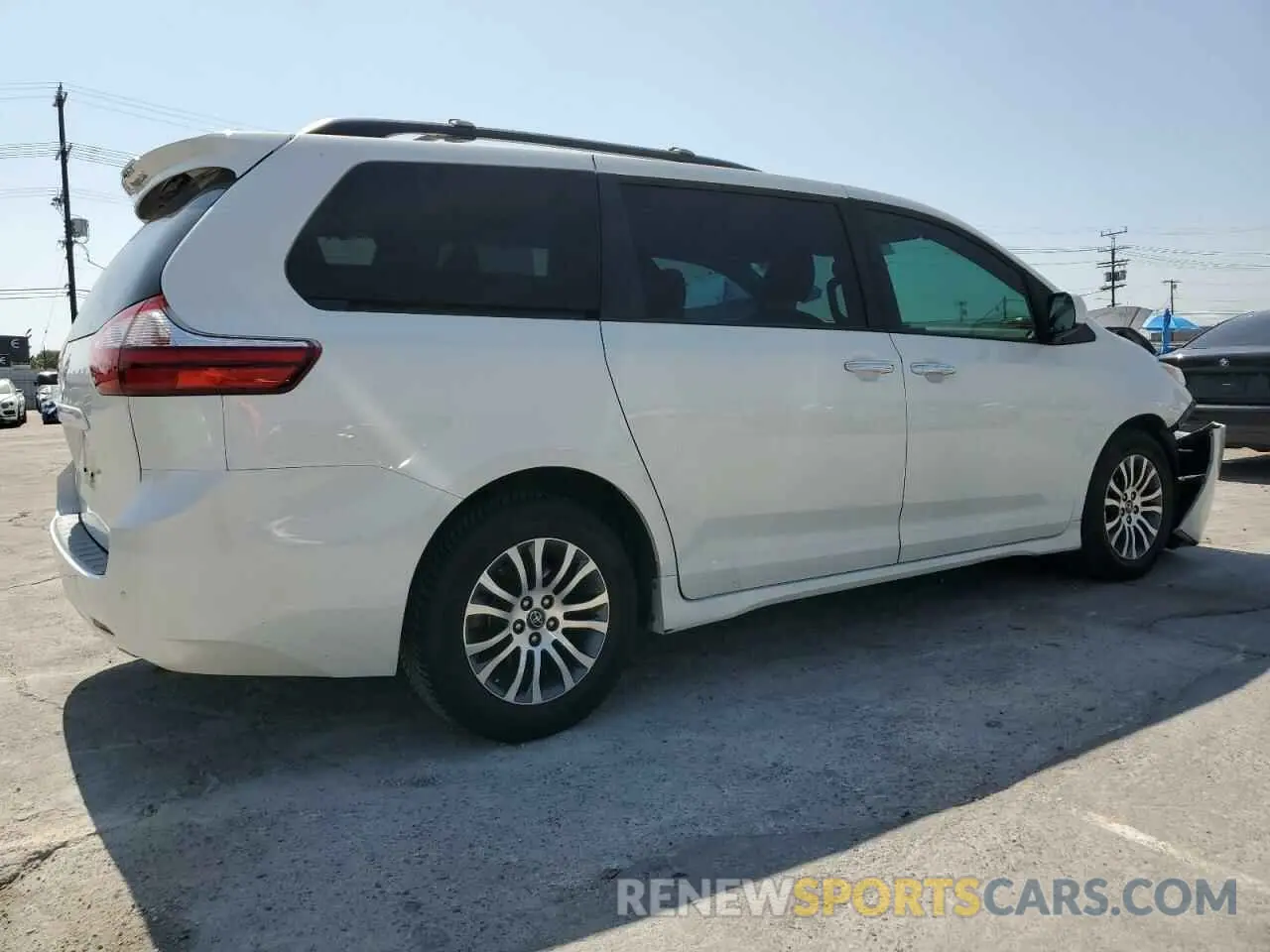 3 Photograph of a damaged car 5TDYZ3DCXKS997992 TOYOTA All Models 2019