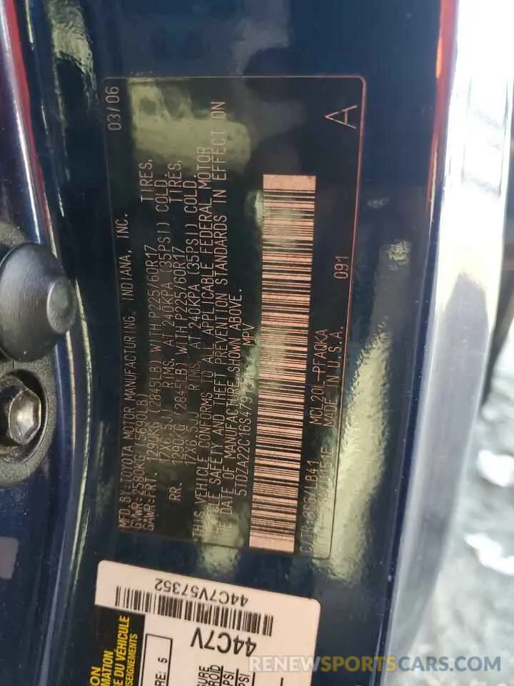 14 Photograph of a damaged car 5TDZA22C16S479137 TOYOTA All Models 2019