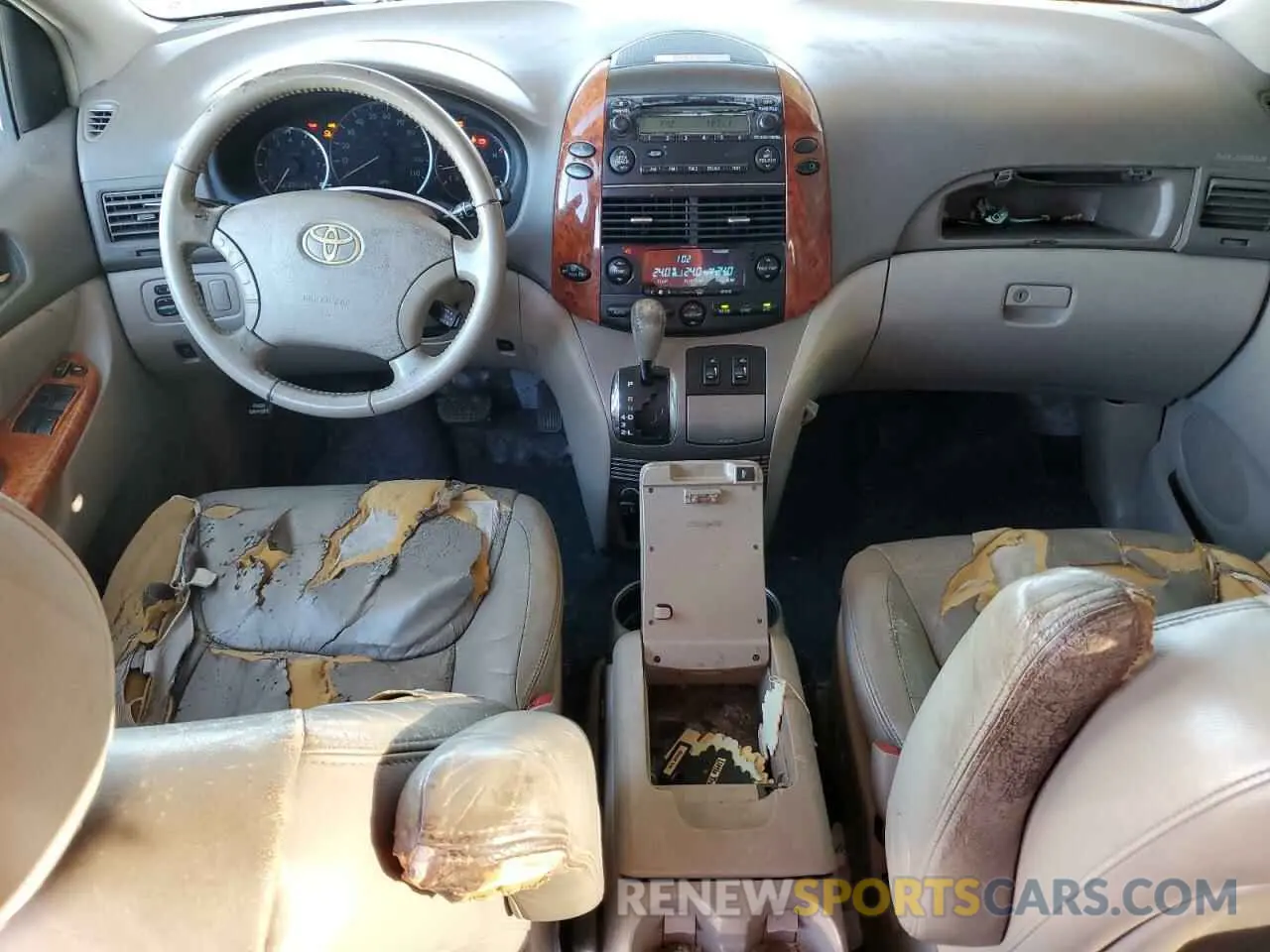 8 Photograph of a damaged car 5TDZA22C16S479137 TOYOTA All Models 2019