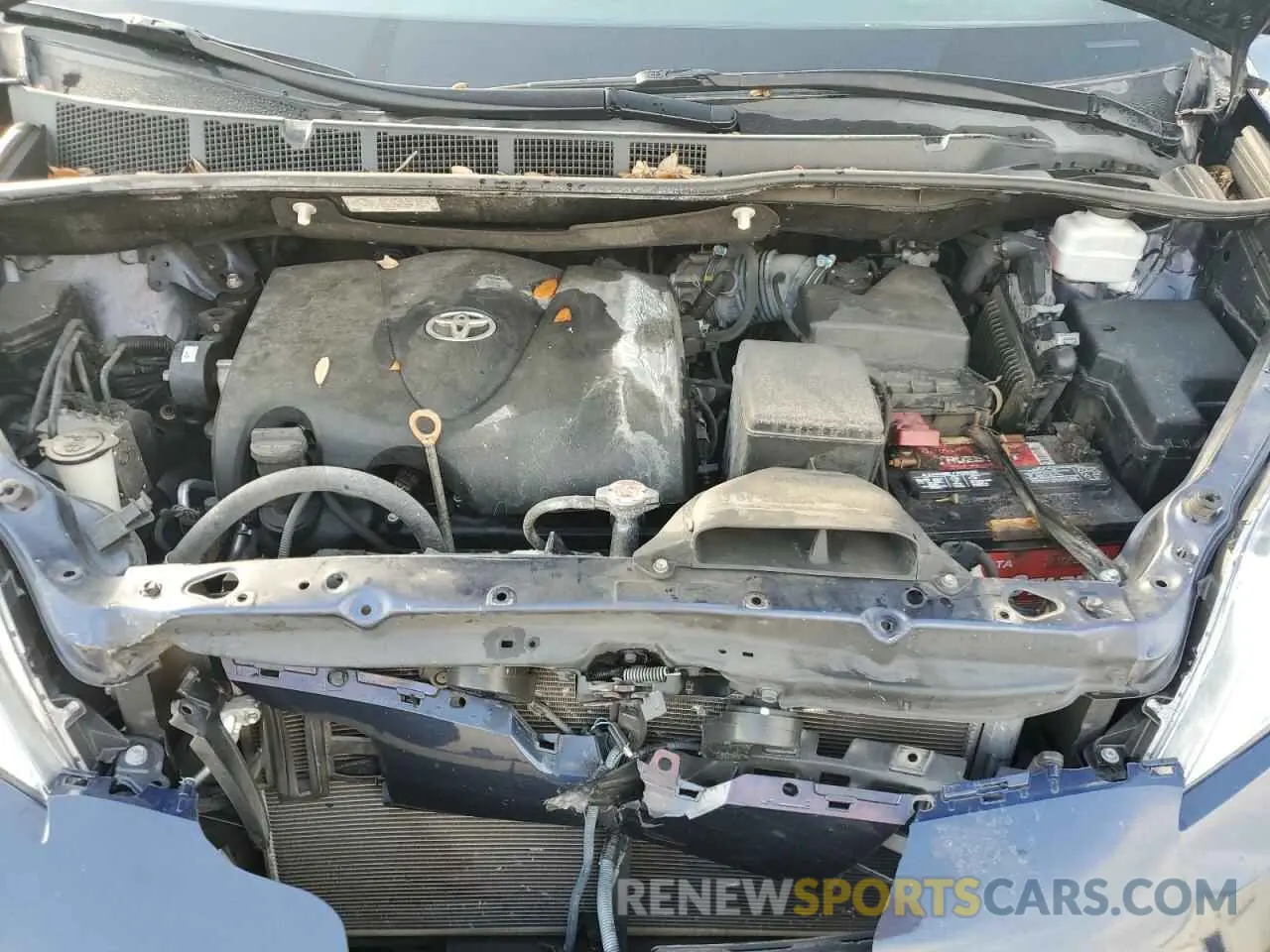 12 Photograph of a damaged car 5TDZZ3DC3KS015479 TOYOTA All Models 2019