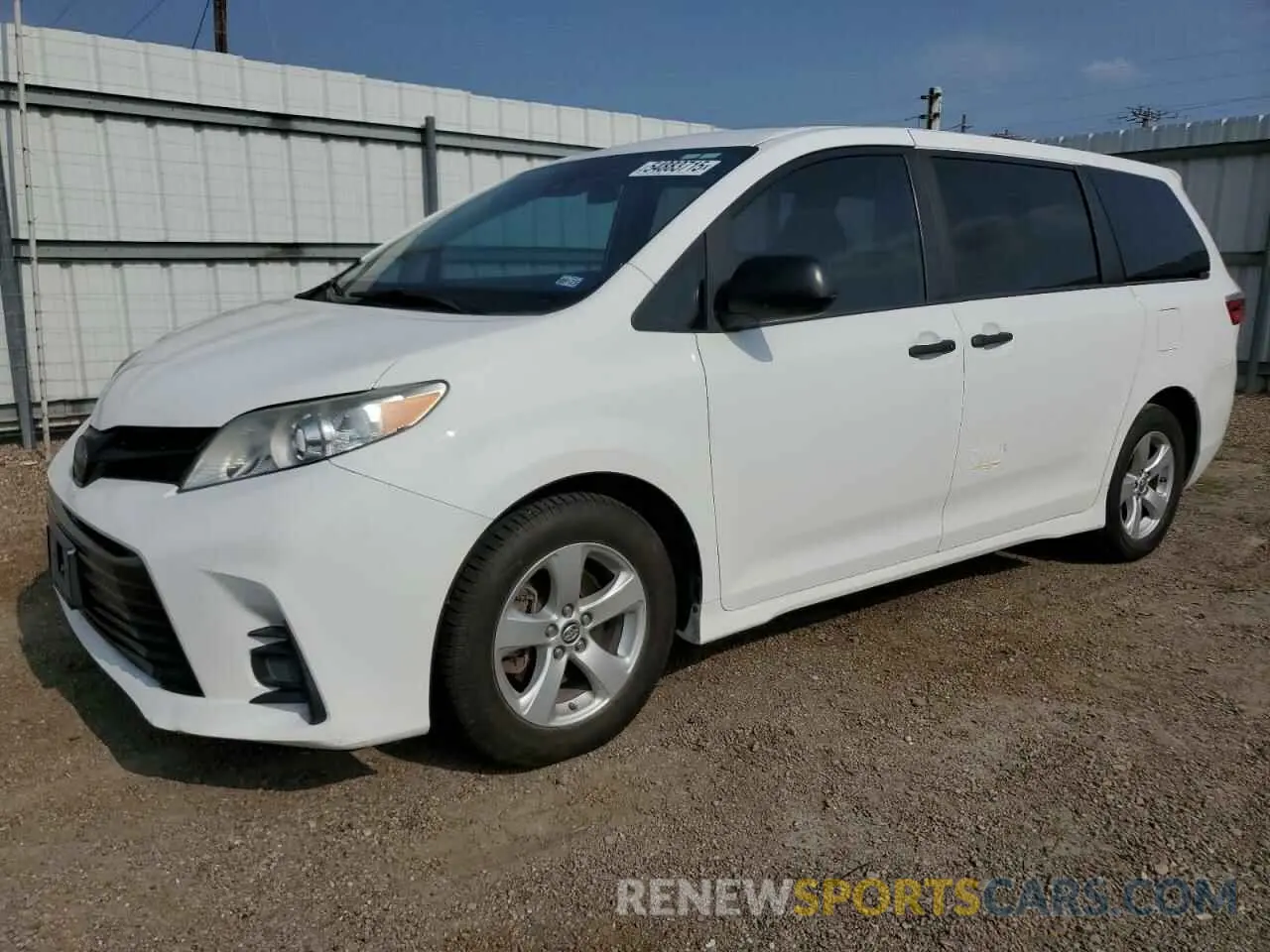 1 Photograph of a damaged car 5TDZZ3DC4KS008203 TOYOTA All Models 2019