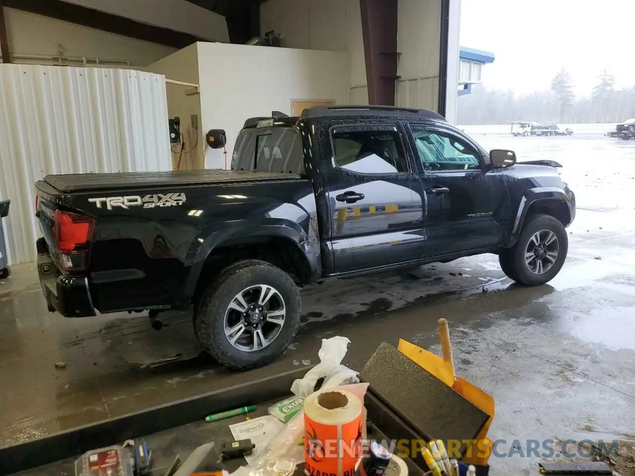 3 Photograph of a damaged car 5TFCZ5AN1KX196812 TOYOTA All Models 2019