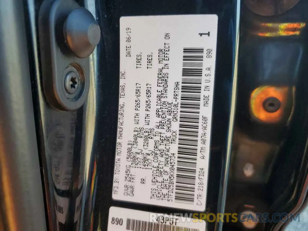 14 Photograph of a damaged car 5TFDZ5BN5KX045734 TOYOTA All Models 2019