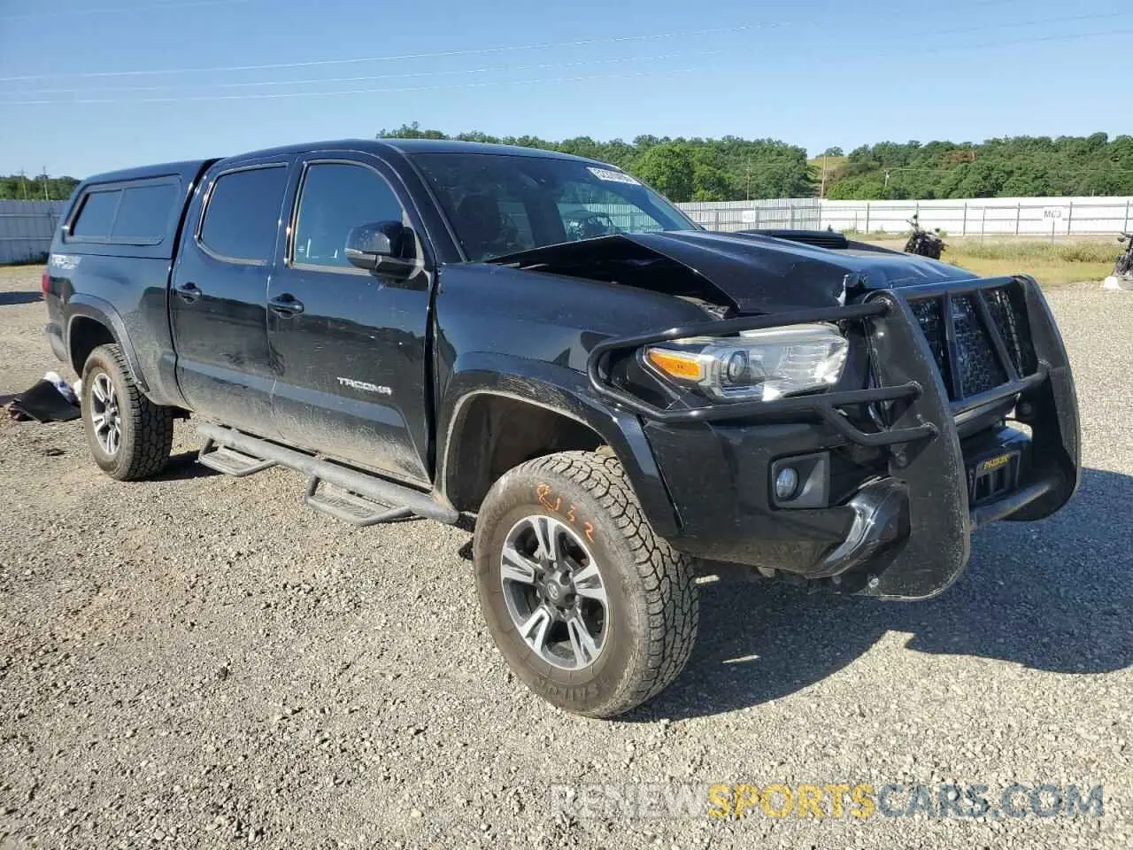4 Photograph of a damaged car 5TFDZ5BN5KX045734 TOYOTA All Models 2019