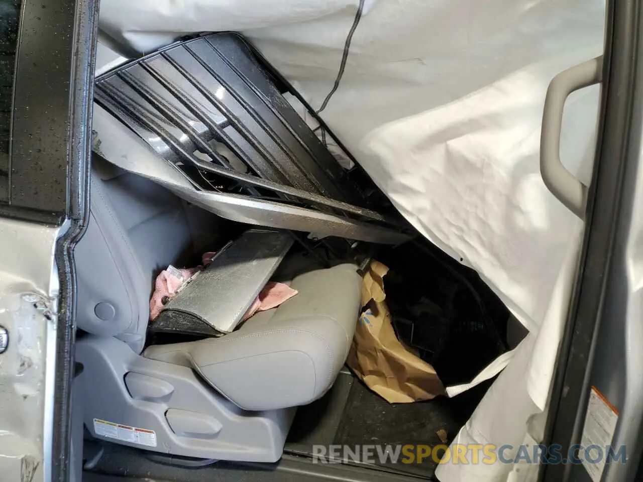 11 Photograph of a damaged car 5TDDZ3DC0LS251373 TOYOTA All Models 2020