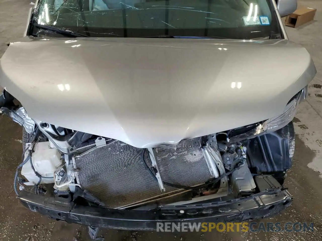 12 Photograph of a damaged car 5TDDZ3DC0LS251373 TOYOTA All Models 2020
