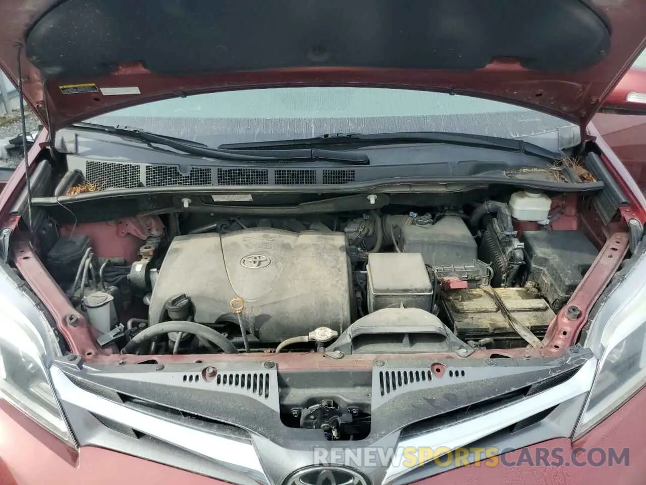 12 Photograph of a damaged car 5TDDZ3DC1LS235540 TOYOTA All Models 2020