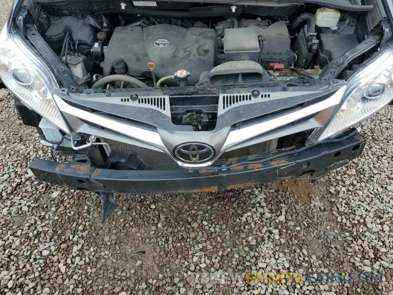 12 Photograph of a damaged car 5TDDZ3DC3LS229836 TOYOTA All Models 2020
