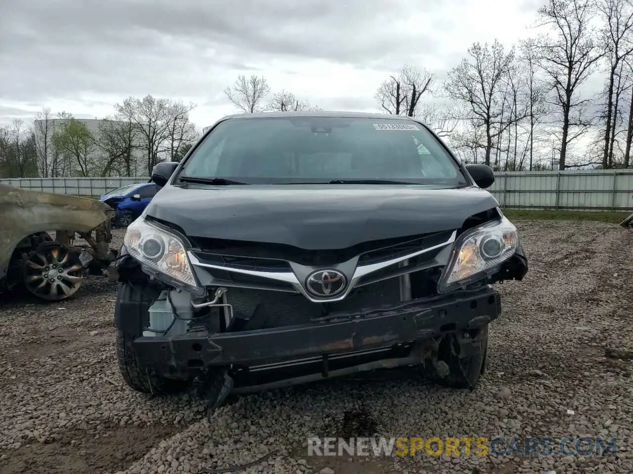5 Photograph of a damaged car 5TDDZ3DC3LS229836 TOYOTA All Models 2020