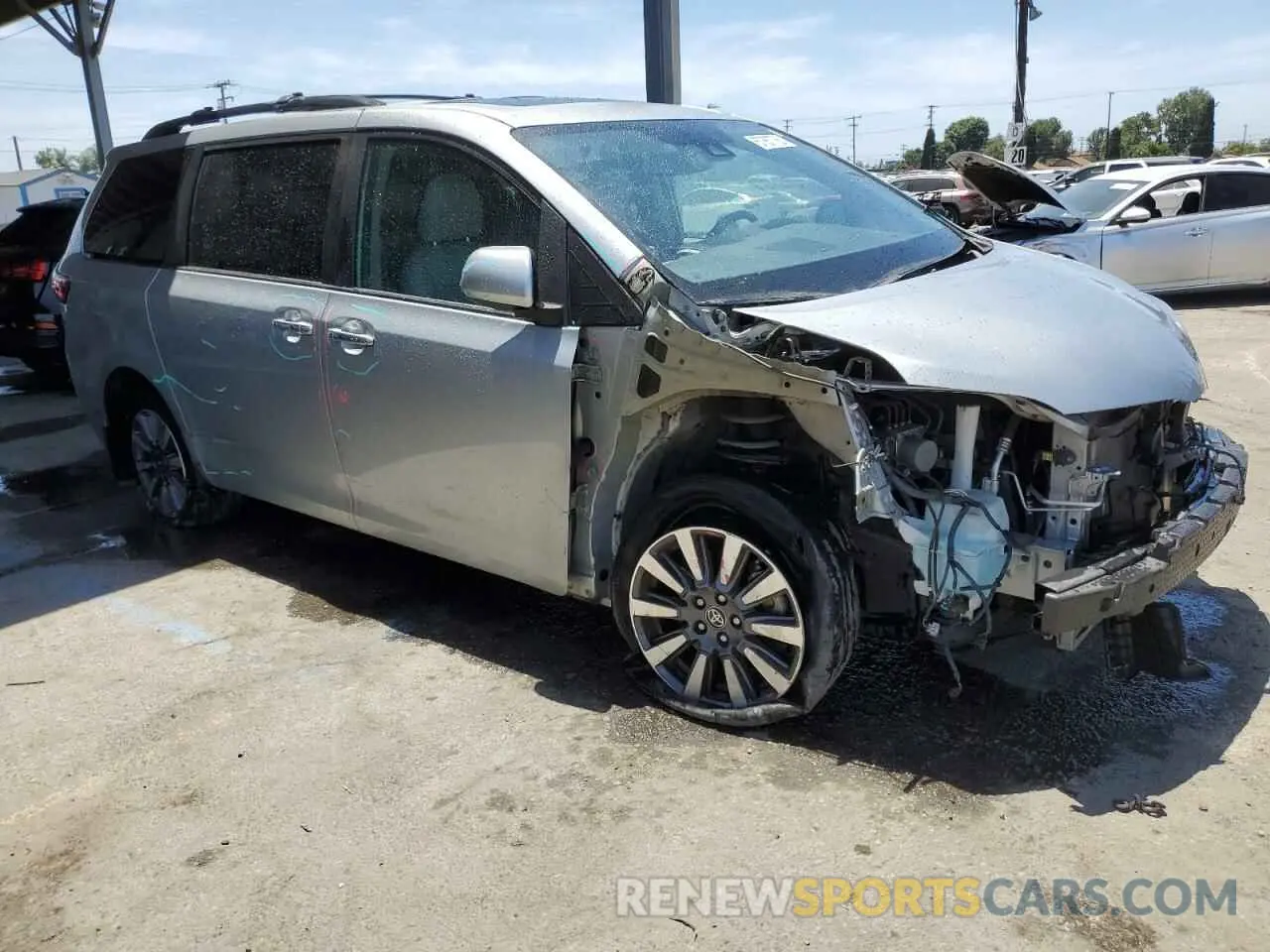 4 Photograph of a damaged car 5TDDZ3DC4LS251067 TOYOTA All Models 2020
