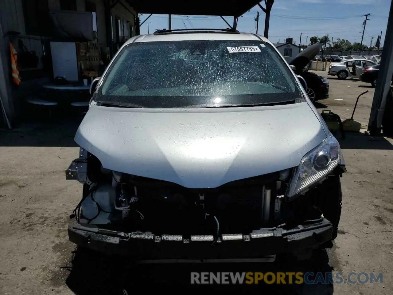 5 Photograph of a damaged car 5TDDZ3DC4LS251067 TOYOTA All Models 2020
