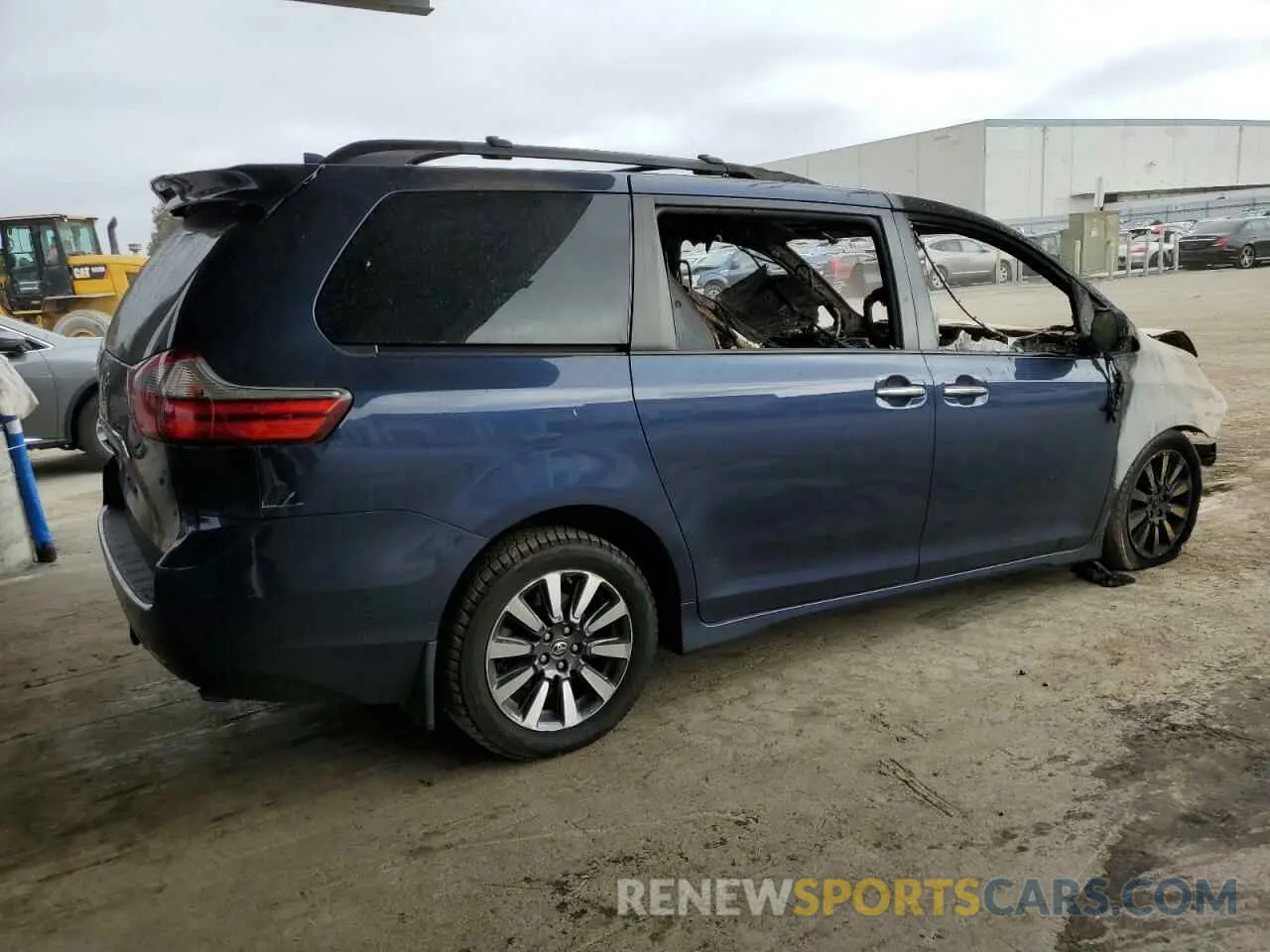 3 Photograph of a damaged car 5TDDZ3DCXLS249579 TOYOTA All Models 2020