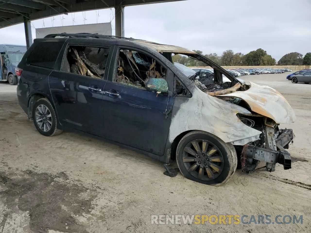 4 Photograph of a damaged car 5TDDZ3DCXLS249579 TOYOTA All Models 2020