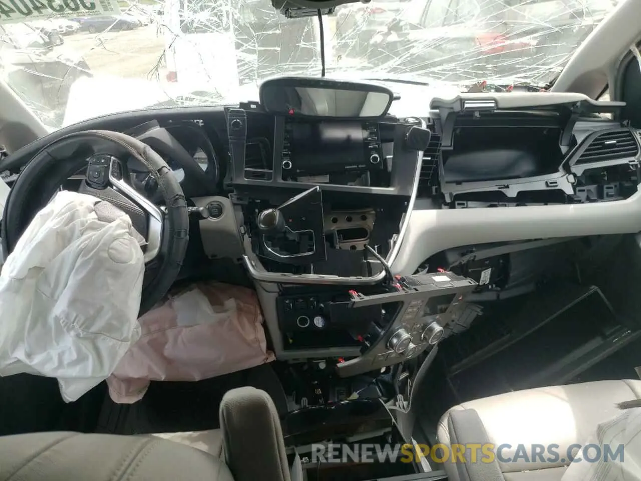 8 Photograph of a damaged car 5TDDZ3DCXLS251932 TOYOTA All Models 2020