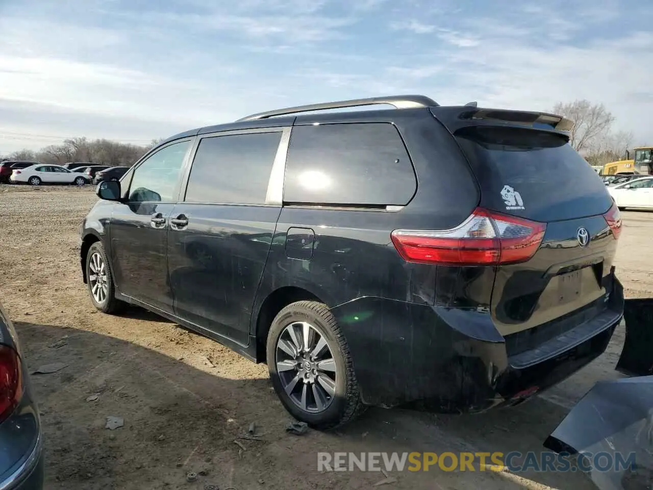 2 Photograph of a damaged car 5TDJZ3DC1LS240014 TOYOTA All Models 2020