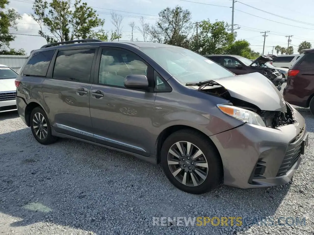 4 Photograph of a damaged car 5TDJZ3DC5LS241702 TOYOTA All Models 2020