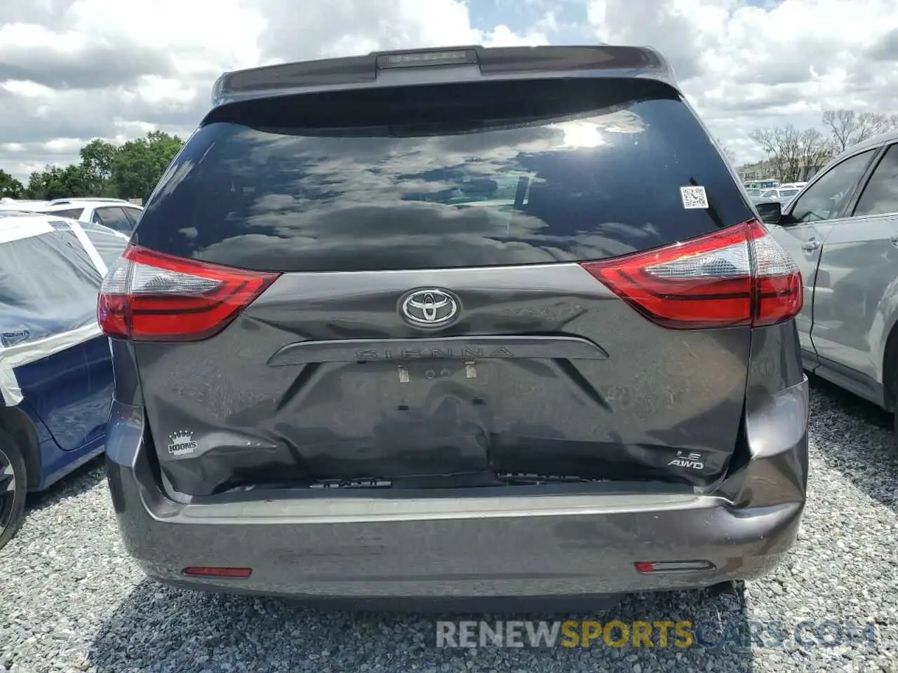6 Photograph of a damaged car 5TDJZ3DC5LS241702 TOYOTA All Models 2020