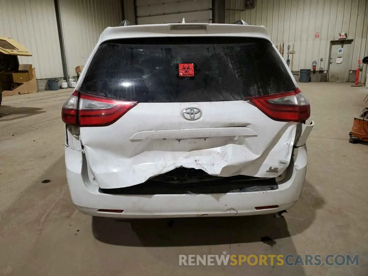 6 Photograph of a damaged car 5TDJZ3DC8LS237370 TOYOTA All Models 2020