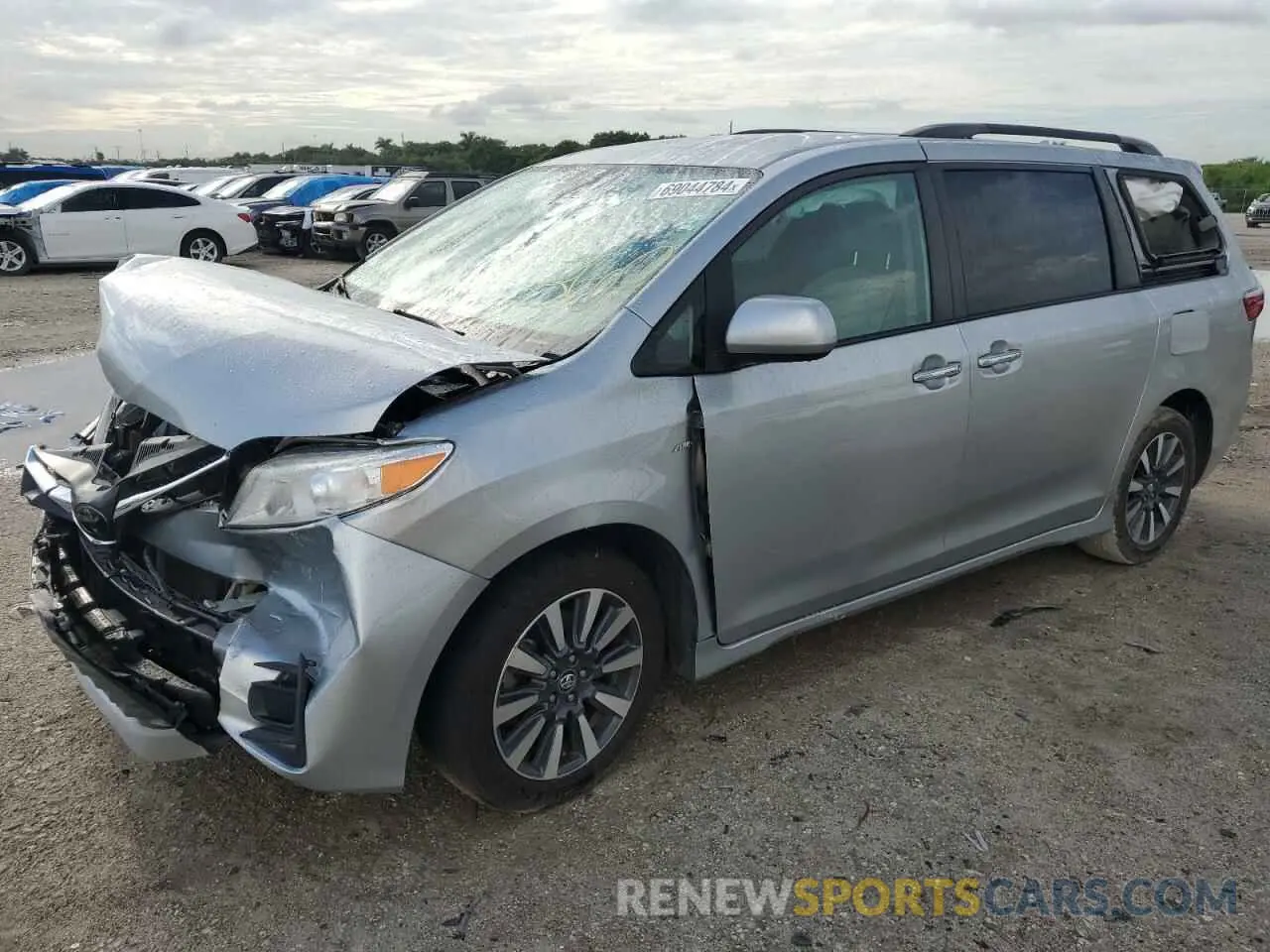 1 Photograph of a damaged car 5TDJZ3DC9LS228774 TOYOTA All Models 2020