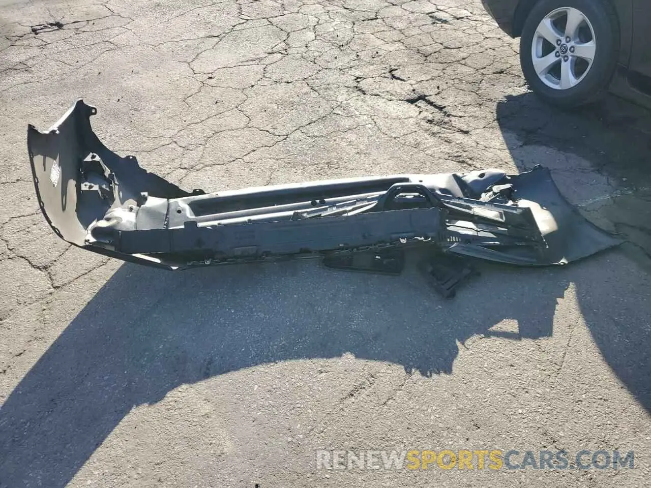 15 Photograph of a damaged car 5TDKZ3DC1LS024068 TOYOTA All Models 2020
