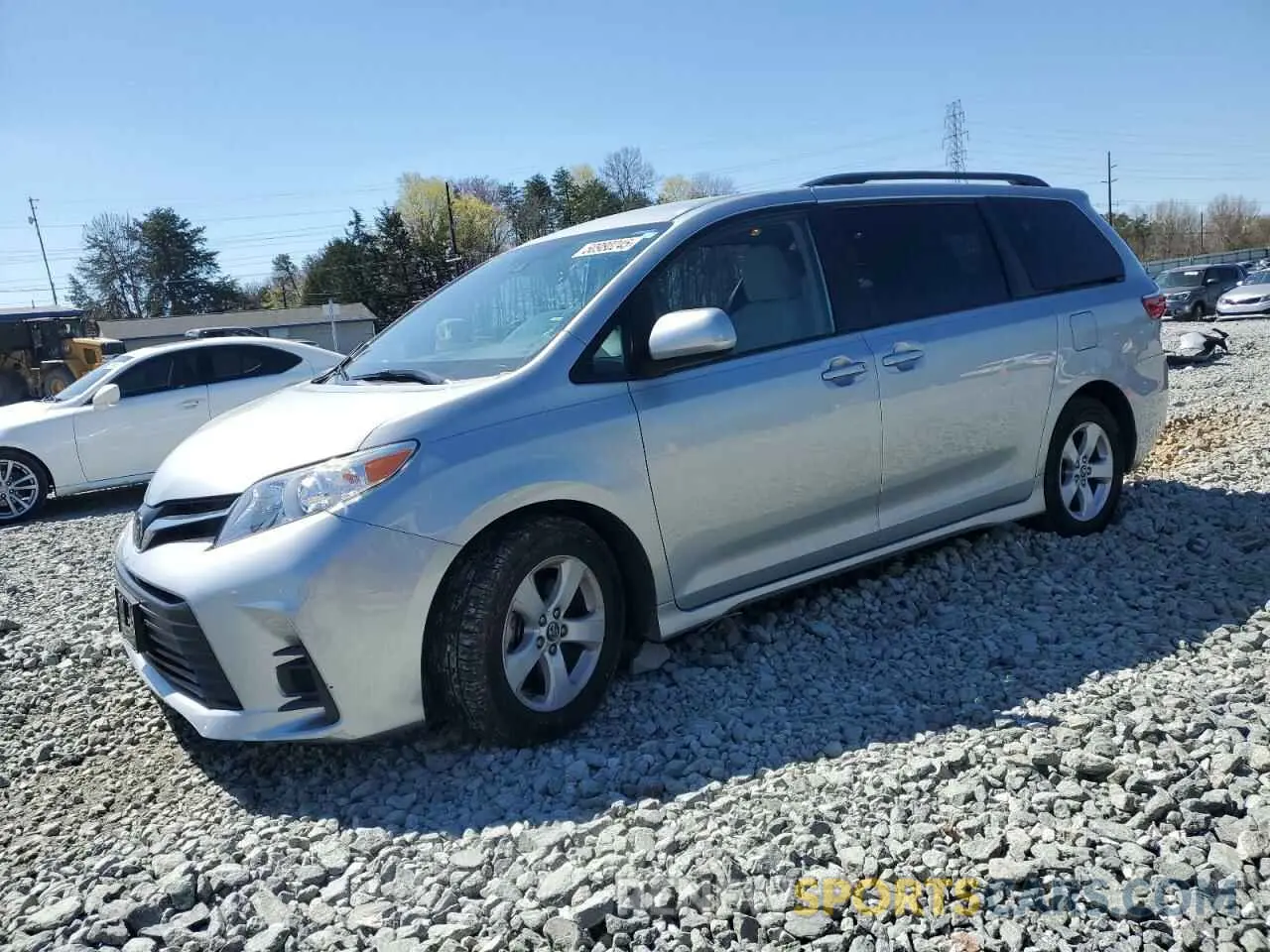 1 Photograph of a damaged car 5TDKZ3DC1LS046975 TOYOTA All Models 2020