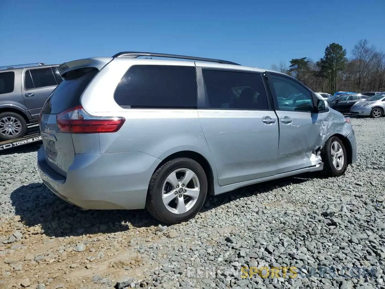 3 Photograph of a damaged car 5TDKZ3DC1LS046975 TOYOTA All Models 2020