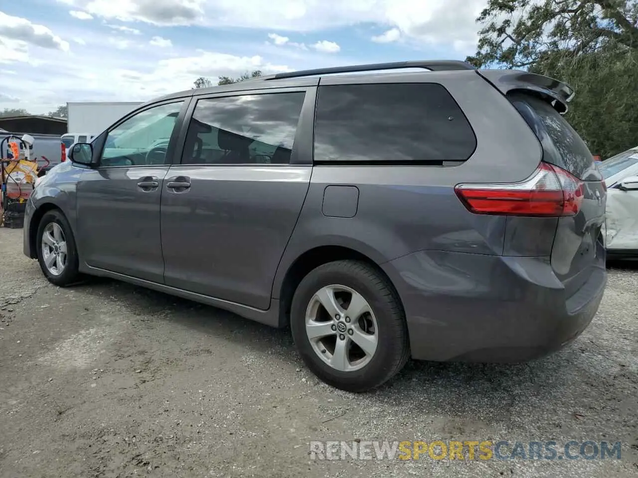 2 Photograph of a damaged car 5TDKZ3DC1LS049858 TOYOTA All Models 2020