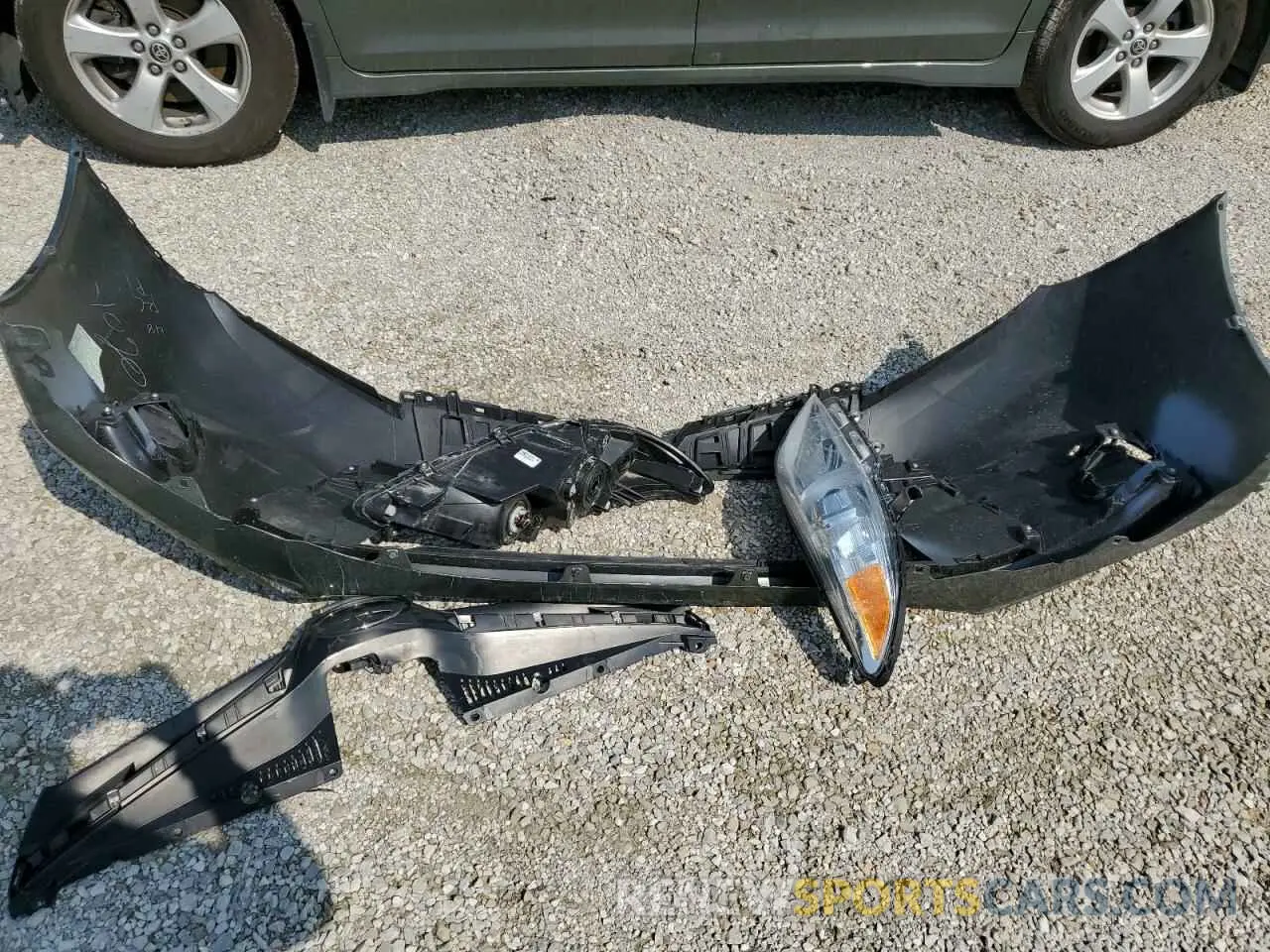 13 Photograph of a damaged car 5TDKZ3DC3LS061476 TOYOTA All Models 2020