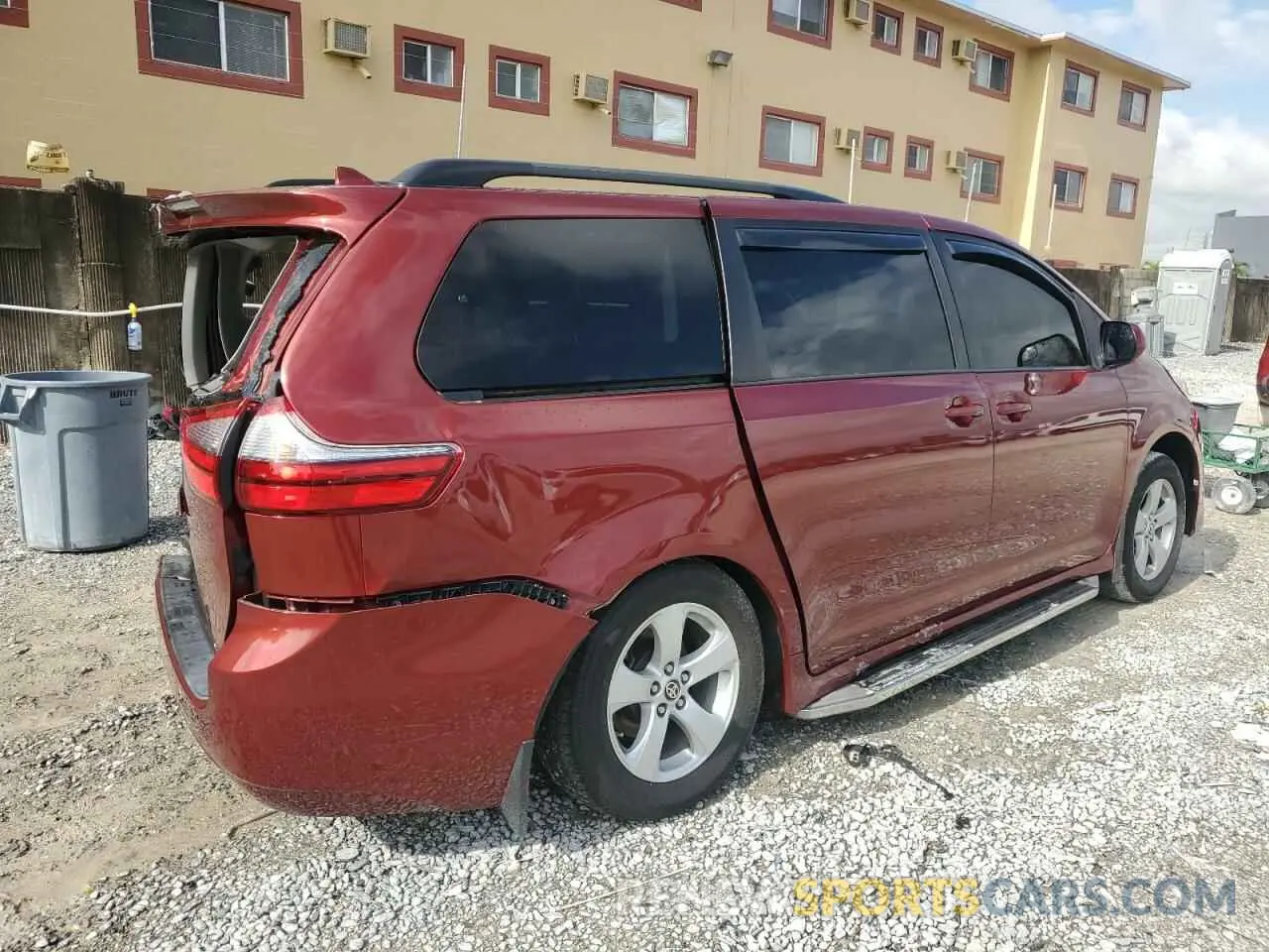 3 Photograph of a damaged car 5TDKZ3DC4LS060501 TOYOTA All Models 2020