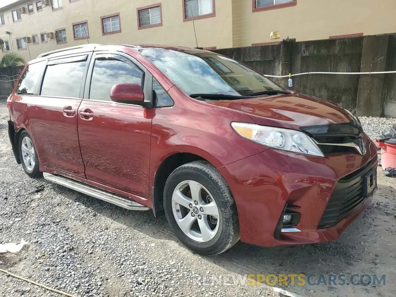 4 Photograph of a damaged car 5TDKZ3DC4LS060501 TOYOTA All Models 2020
