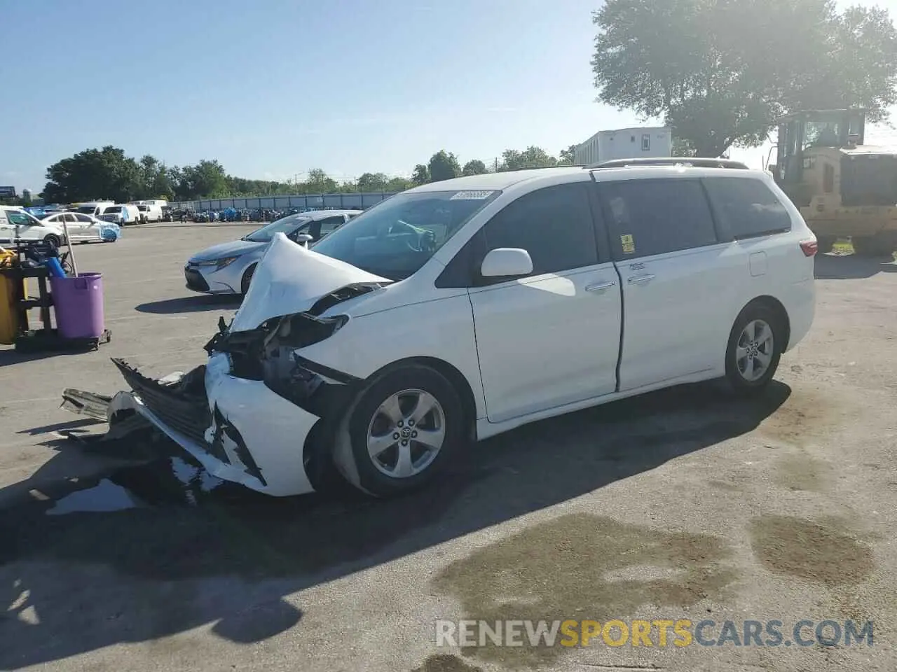 1 Photograph of a damaged car 5TDKZ3DC4LS087696 TOYOTA All Models 2020