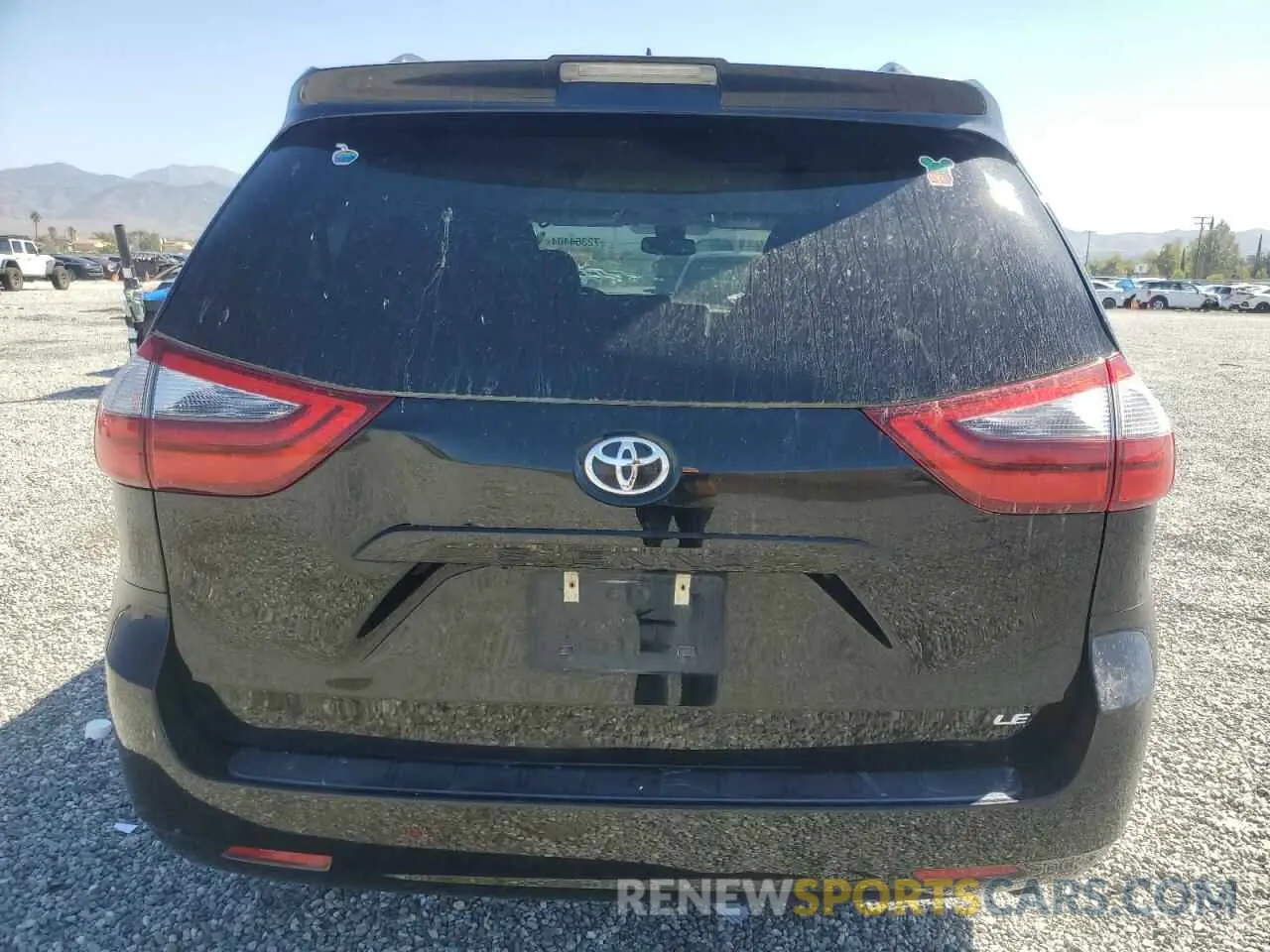 6 Photograph of a damaged car 5TDKZ3DC6LS049287 TOYOTA All Models 2020