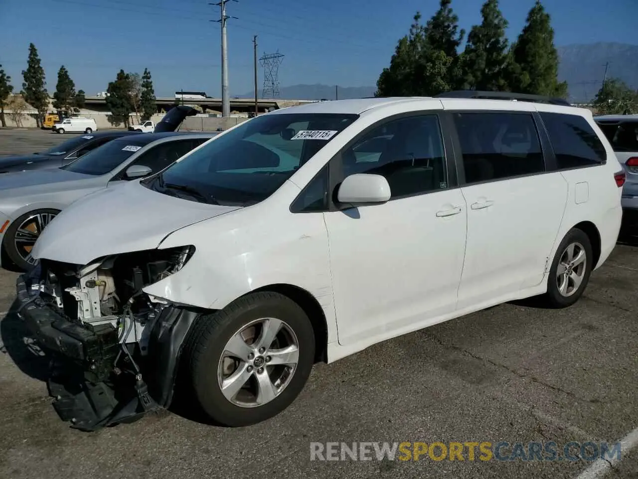 1 Photograph of a damaged car 5TDKZ3DC8LS038386 TOYOTA All Models 2020