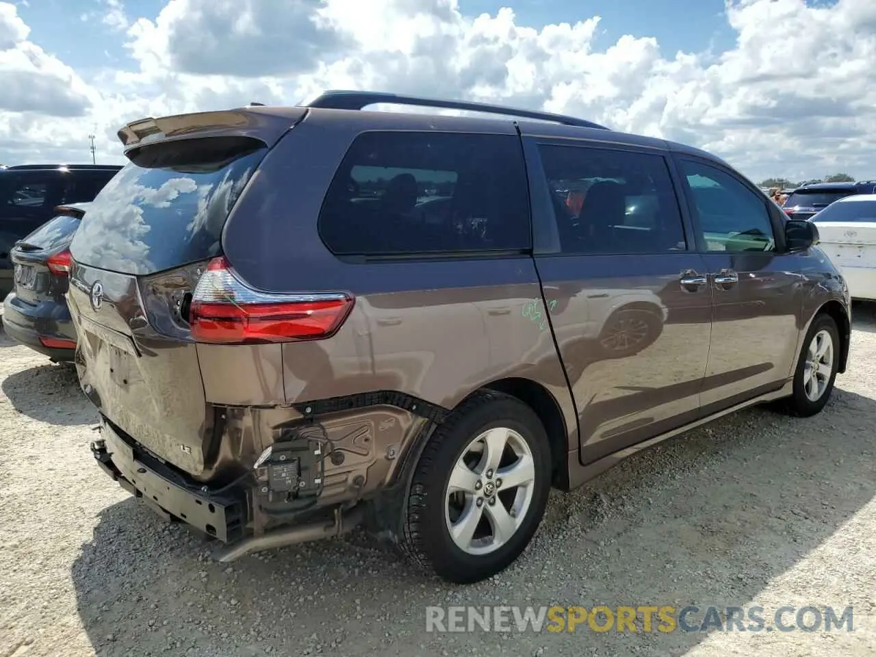 3 Photograph of a damaged car 5TDKZ3DCXLS075181 TOYOTA All Models 2020