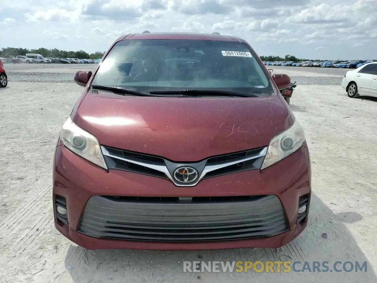 5 Photograph of a damaged car 5TDYZ3DC1LS076553 TOYOTA All Models 2020