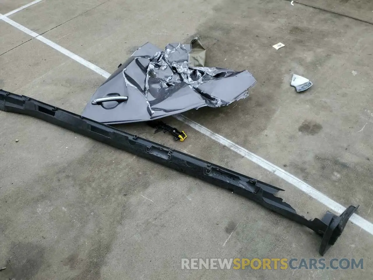 15 Photograph of a damaged car 5TDYZ3DC3LS021182 TOYOTA All Models 2020