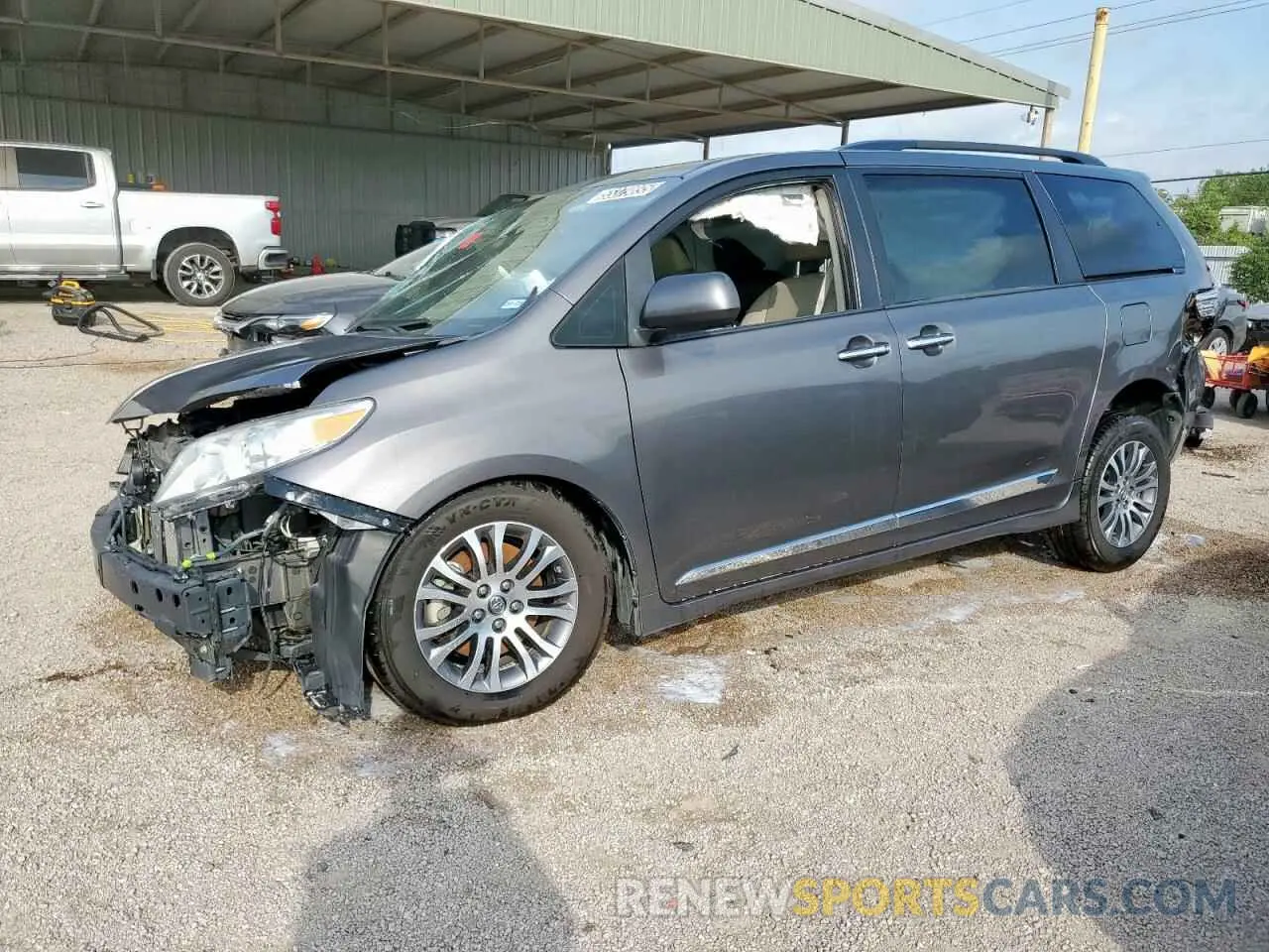1 Photograph of a damaged car 5TDYZ3DC3LS053999 TOYOTA All Models 2020