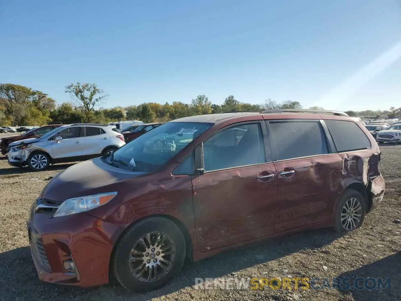 1 Photograph of a damaged car 5TDYZ3DC5LS025864 TOYOTA All Models 2020