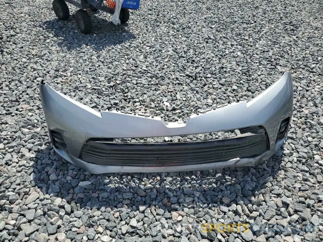 13 Photograph of a damaged car 5TDYZ3DC5LS033379 TOYOTA All Models 2020