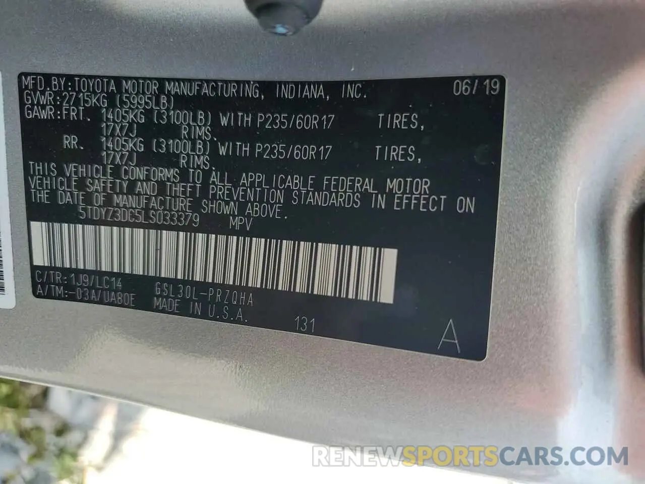 14 Photograph of a damaged car 5TDYZ3DC5LS033379 TOYOTA All Models 2020