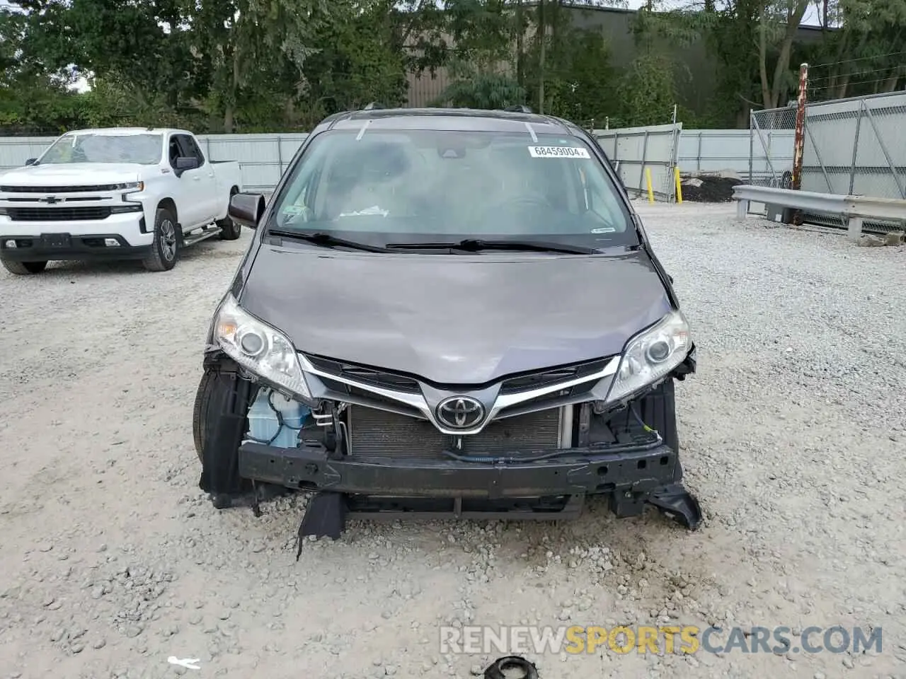 5 Photograph of a damaged car 5TDYZ3DC6LS028501 TOYOTA All Models 2020
