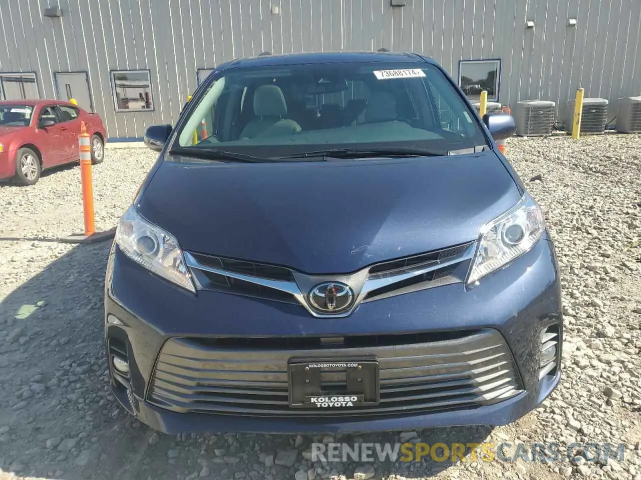 5 Photograph of a damaged car 5TDYZ3DC8LS073486 TOYOTA All Models 2020