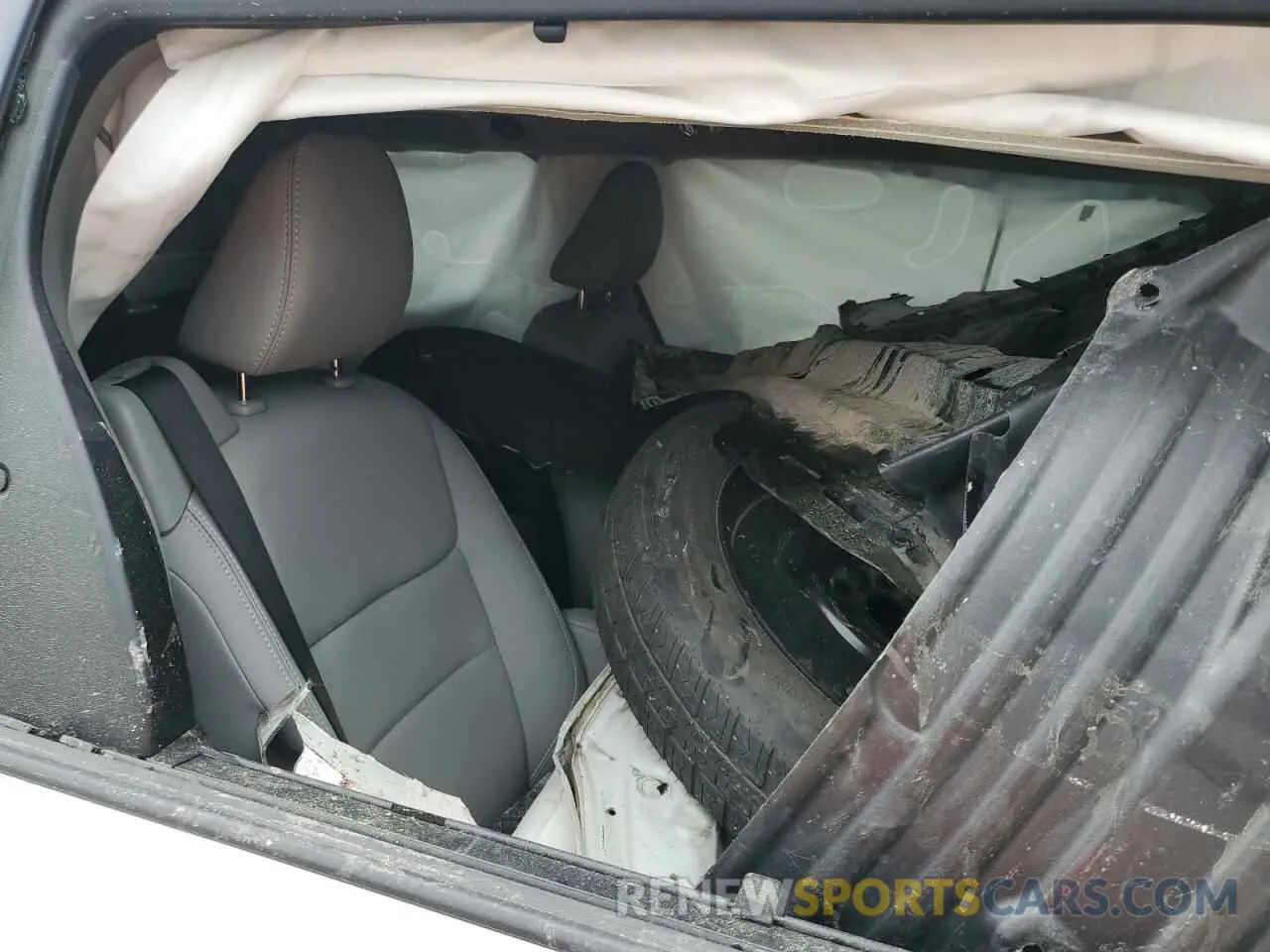 12 Photograph of a damaged car 5TDYZ3DC9LS039153 TOYOTA All Models 2020