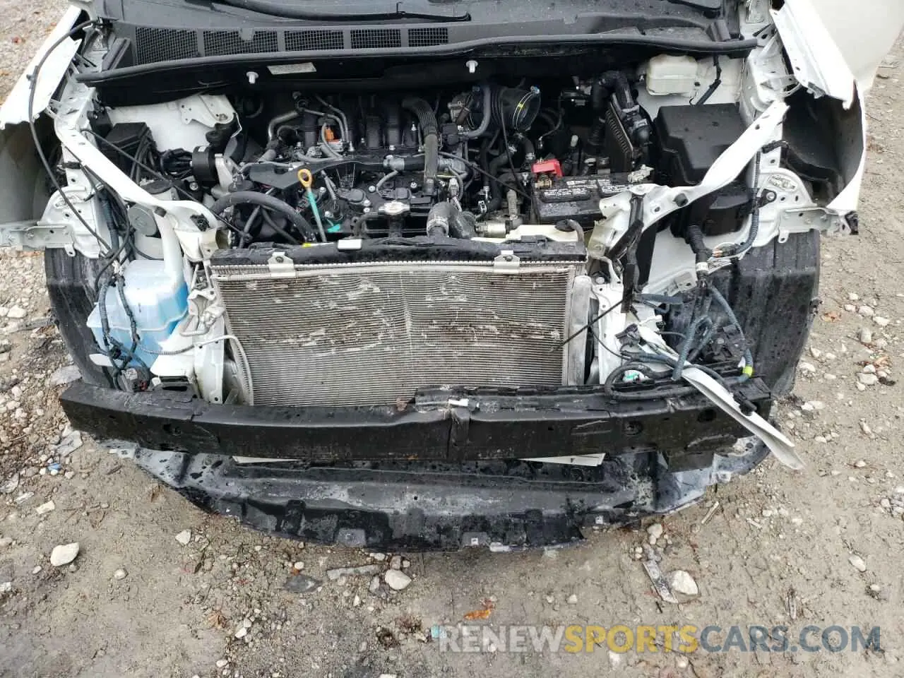 12 Photograph of a damaged car 5TDYZ3DCXLS084098 TOYOTA All Models 2020