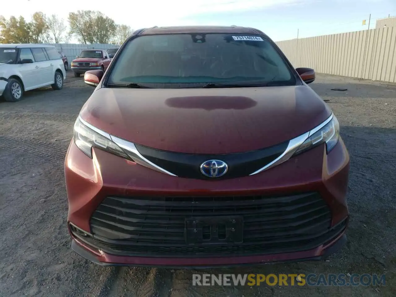 5 Photograph of a damaged car 5TDBSKFC5MS010722 TOYOTA All Models 2021