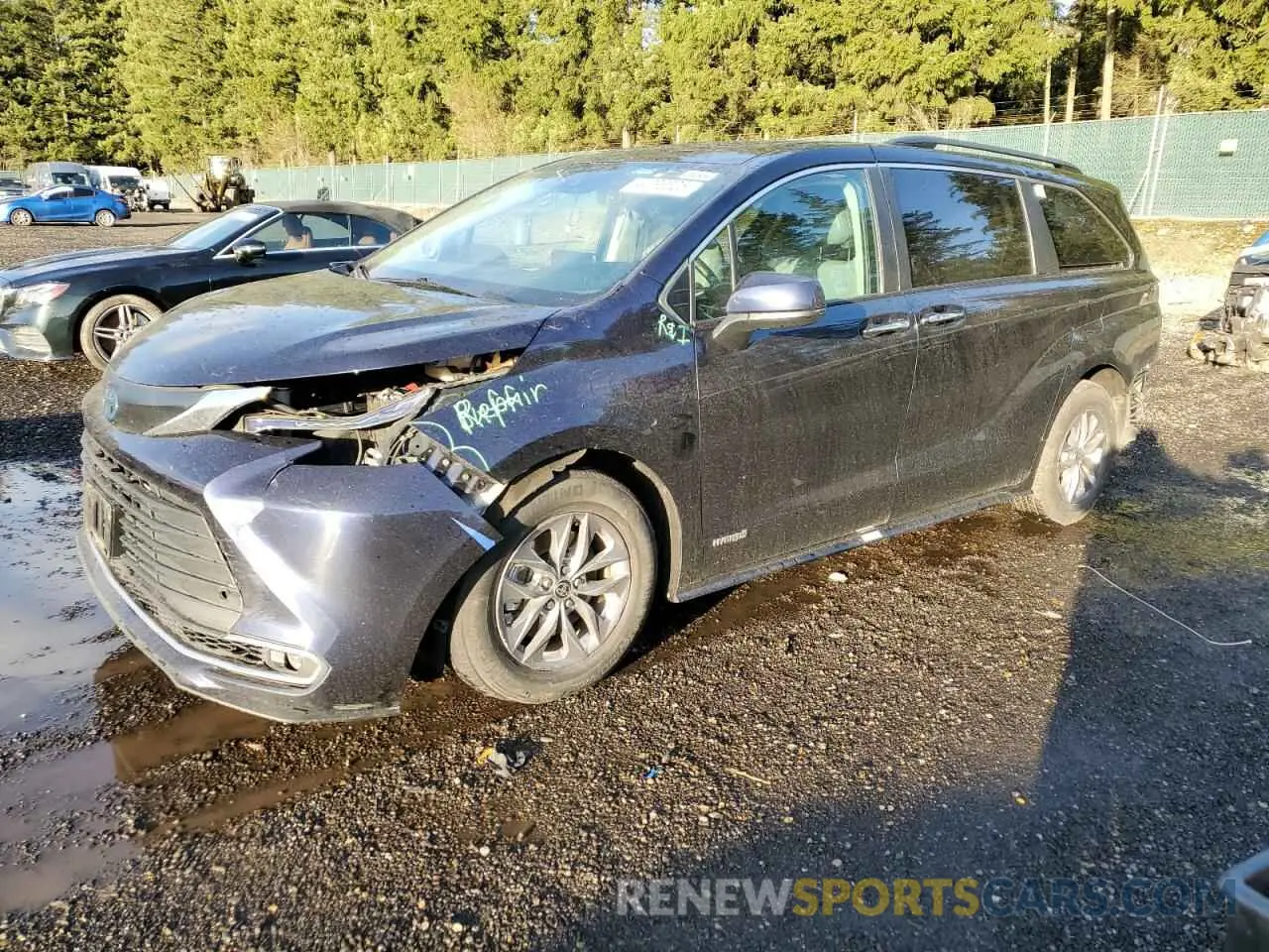 1 Photograph of a damaged car 5TDJRKEC4MS069575 TOYOTA All Models 2021