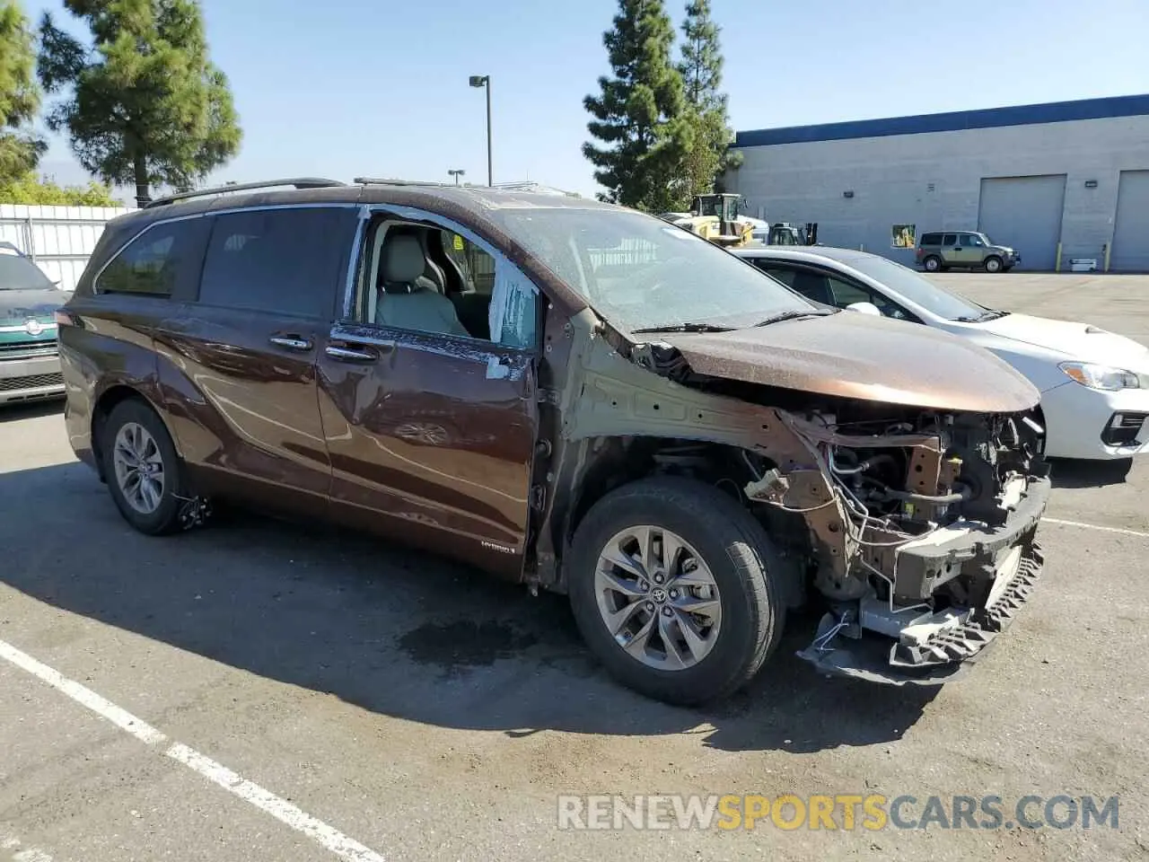 4 Photograph of a damaged car 5TDJRKEC5MS011443 TOYOTA All Models 2021